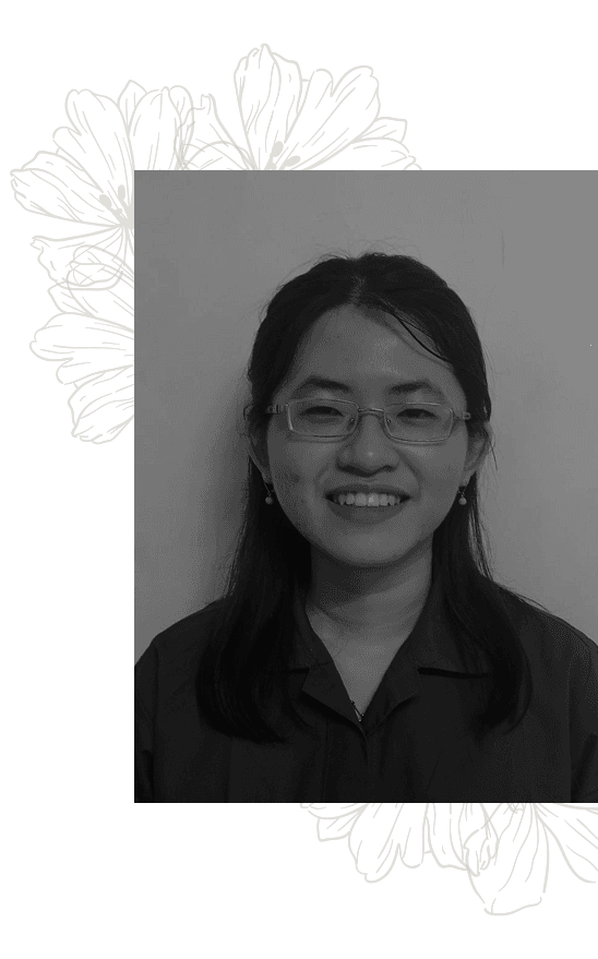 Thea's profile picture with decorative flowers